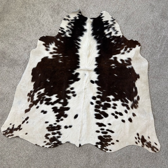 Other - 🐄 🪴 Genuine Cowhide Rug